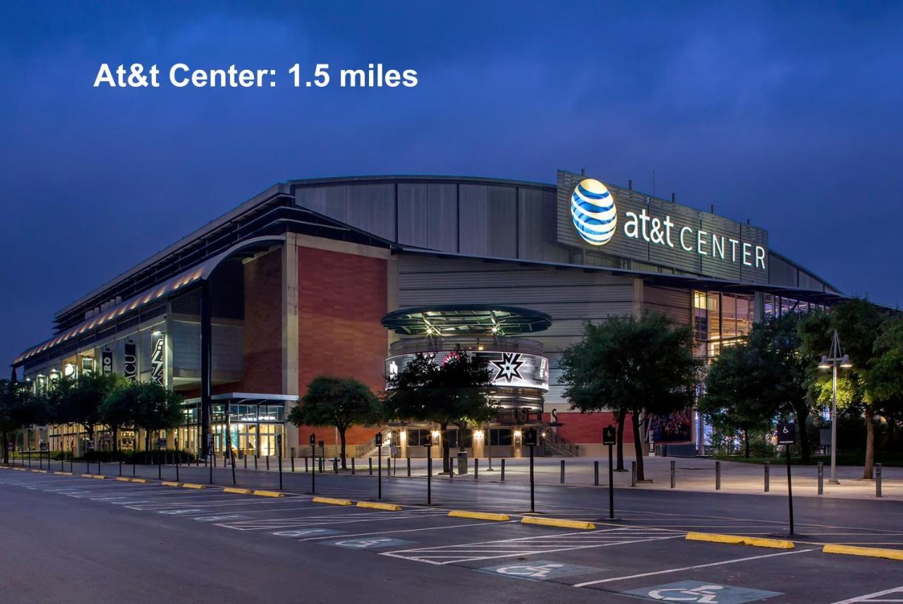 Lyric Place San Antonio Exterior photo