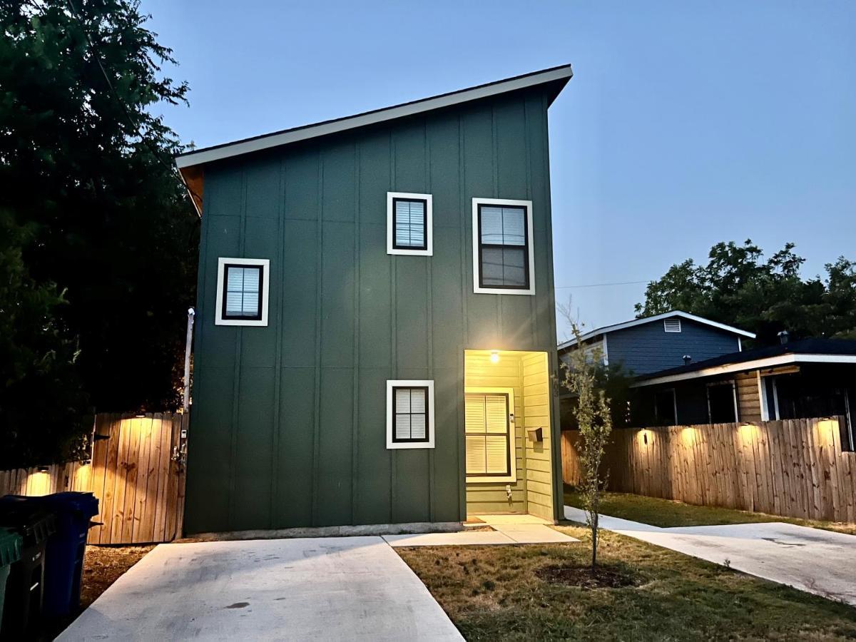 Lyric Place San Antonio Exterior photo